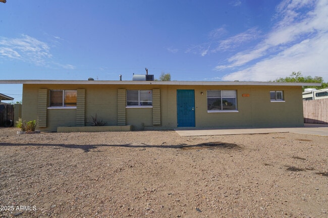2461 W Gregory St
