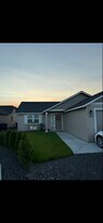 1906 Hickory Rd in Moses Lake, WA - Building Photo