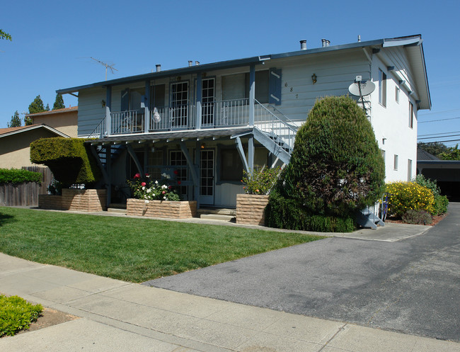 Grand Coulee 4plex in Sunnyvale, CA - Building Photo - Building Photo