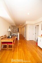 300 Washington St, Unit 4 in Brookline, MA - Building Photo - Building Photo