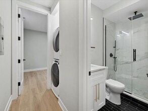 2818 W Fletcher St in Chicago, IL - Building Photo - Building Photo