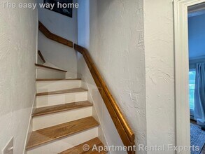 25 Fourth St Unit #2, Unit #2 in Medford, MA - Building Photo - Building Photo