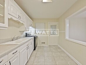 928 Broad St in Hueytown, AL - Building Photo - Building Photo