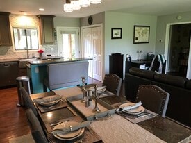 902 Pritchard Pl, Unit 902 in Newtown Square, PA - Building Photo