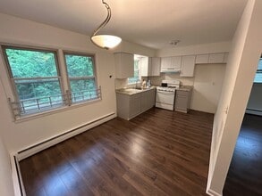 30 Park St, Unit 2 in Wanaque, NJ - Building Photo - Building Photo
