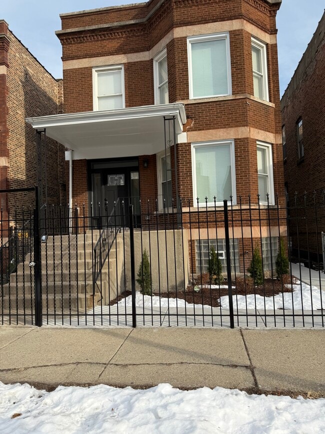 7123 S Cornell Ave, Unit Unit 1