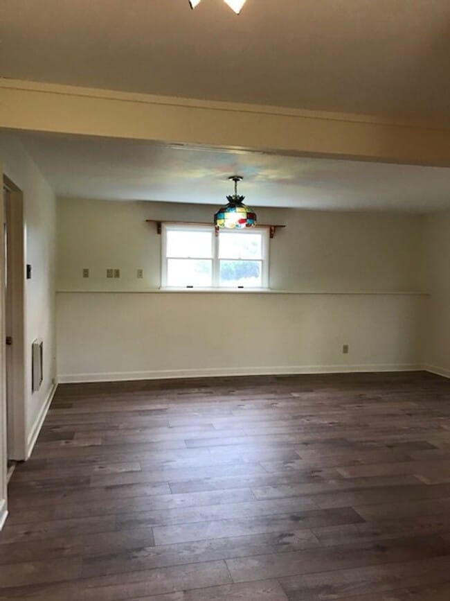 property at 2405 Johnny Cake Hill Rd