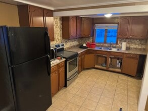 109 Crysler St in Syracuse, NY - Building Photo - Building Photo