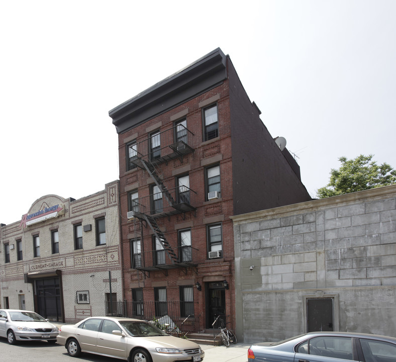 76 Rapelye St in Brooklyn, NY - Building Photo