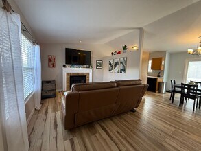 765 Crosstrail Dr in Colorado Springs, CO - Building Photo - Building Photo