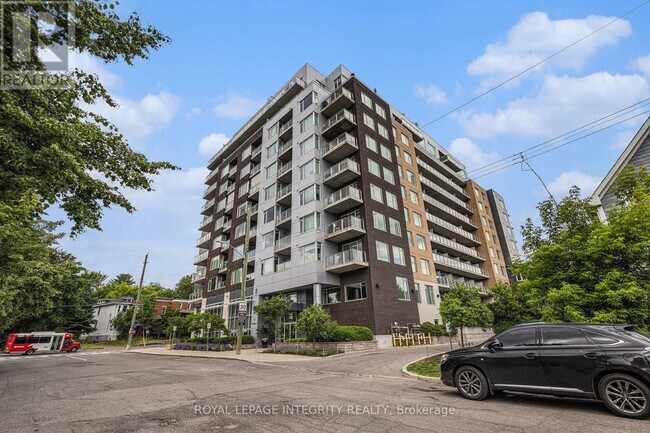 7-317 Marquette Ave in Ottawa, ON - Building Photo - Building Photo