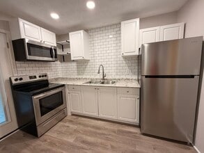 5354 McEver Rd in Oakwood, GA - Building Photo - Building Photo