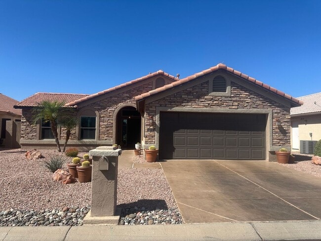 15089 W Fairmount Ave in Goodyear, AZ - Building Photo - Building Photo