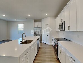 9236 River Owl Ct in Las Vegas, NV - Building Photo - Building Photo