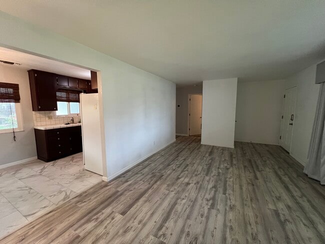 1017 Rose Ave in Modesto, CA - Building Photo - Building Photo