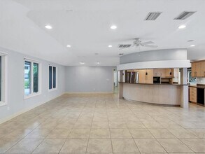 3424 Tanglewood Dr in Sarasota, FL - Building Photo - Building Photo
