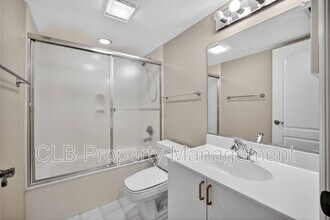 3 Oceans W Blvd in Daytona Beach, FL - Building Photo - Building Photo