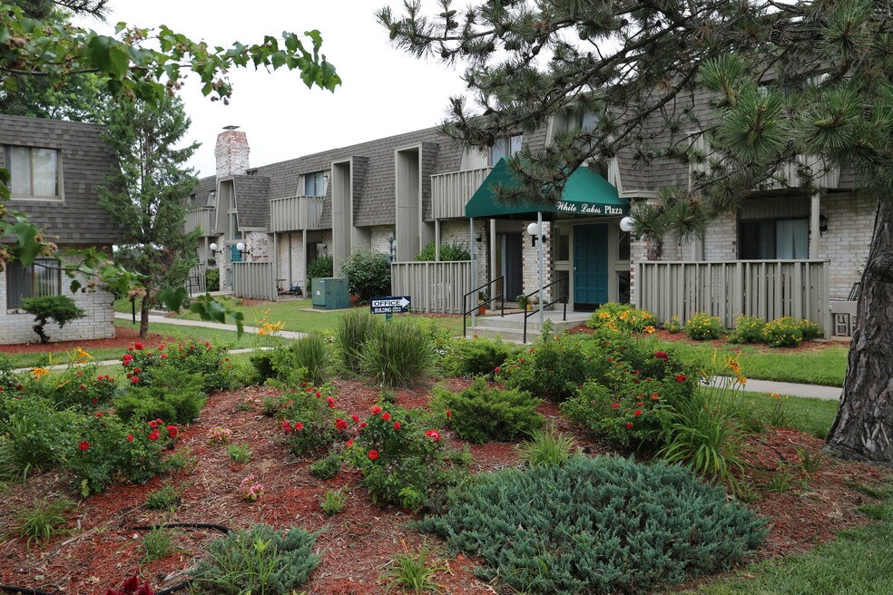 RoseHill Place Apartments Topeka, KS Apartments For Rent