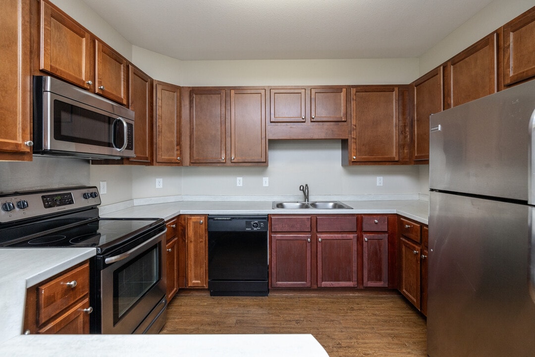 Eagle Crest Apartments in Williston, ND - Foto de edificio