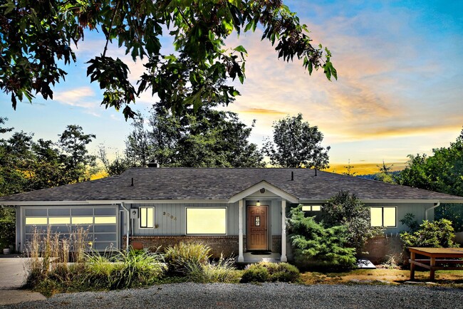 property at 3204 Allen Ave