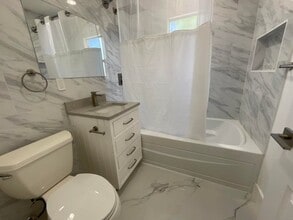 700 Tallapoosa St in West Palm Beach, FL - Building Photo - Building Photo