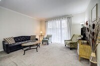 2400 N Braeswood Blvd photo'