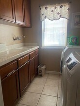 90 N Anderson Ave in Clovis, CA - Building Photo - Building Photo