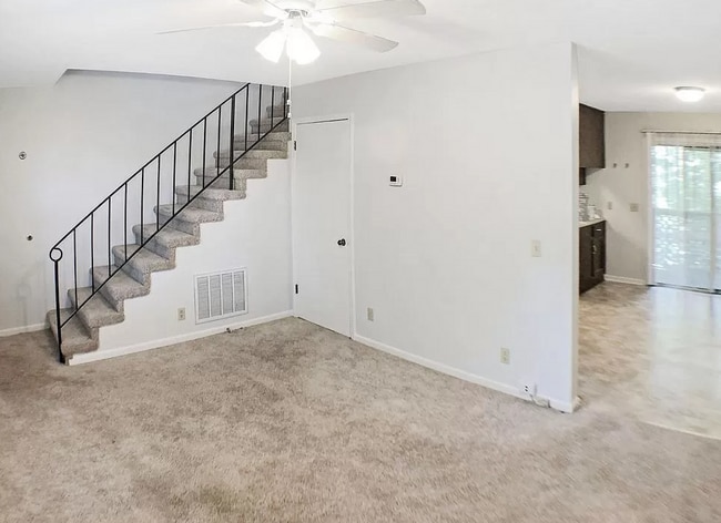 8 St Mark Rd in Taylors, SC - Building Photo - Building Photo