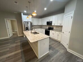 5851 Anderson Ln in Milton, FL - Building Photo - Building Photo