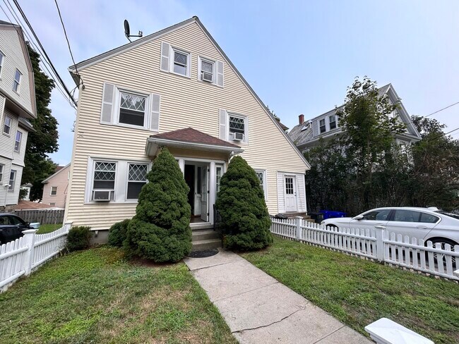 108 Brooks St, Unit 108