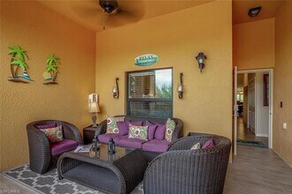 13671 Julias Way, Unit 1225 in Ft. Myers, FL - Foto de edificio - Building Photo