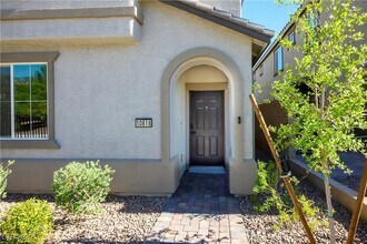 10618 Sariah Skye Ave, Unit 810-106 in Las Vegas, NV - Building Photo - Building Photo