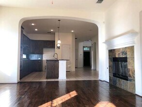 200 Chester Dr in Lewisville, TX - Building Photo - Building Photo