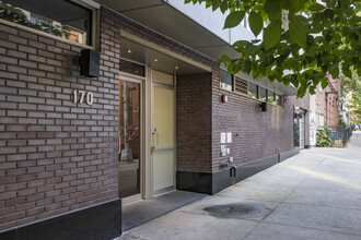 Lucent Condo in Brooklyn, NY - Building Photo - Building Photo