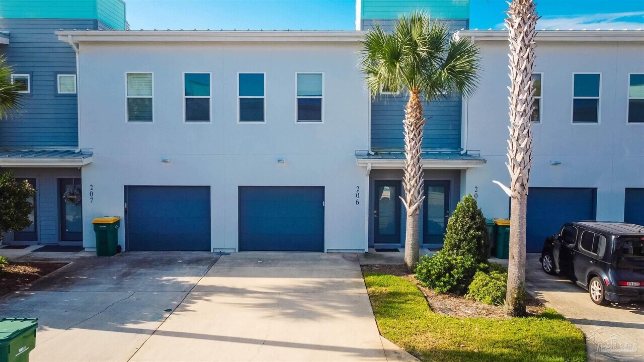 340 Bluefish Dr in Fort Walton Beach, FL - Foto de edificio