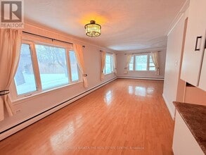 19071 Leslie St in East Gwillimbury, ON - Building Photo - Building Photo