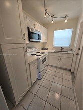 1425 Arthur St in Hollywood, FL - Building Photo - Building Photo
