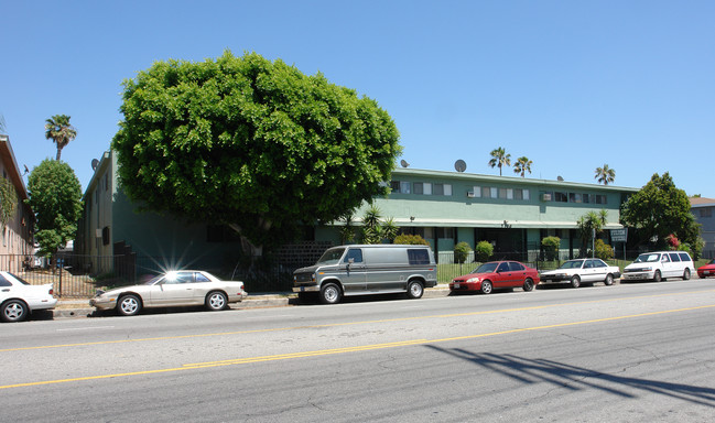 Fulton Riviera in North Hollywood, CA - Foto de edificio - Building Photo