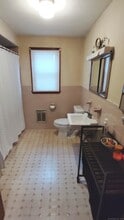288 Gravel St in Meriden, CT - Building Photo - Building Photo