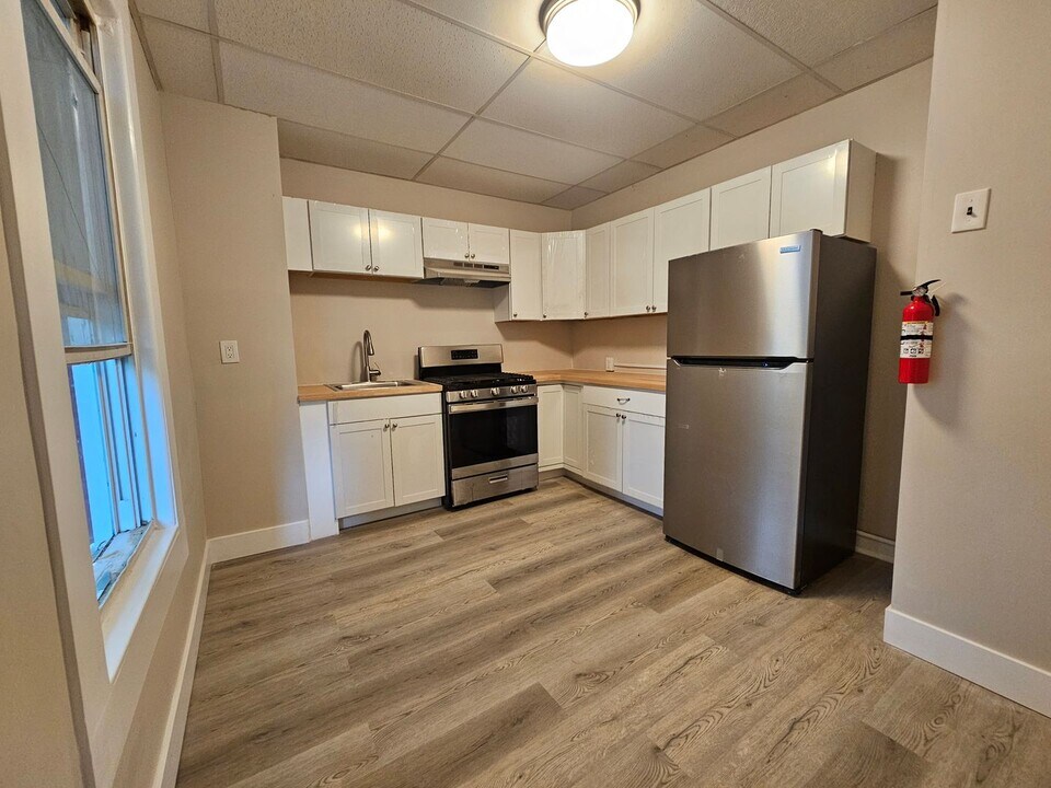 86 Garden St in Poughkeepsie, NY - Building Photo