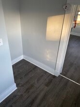 1500 Dormont Ave, Unit 2 in Pittsburgh, PA - Foto de edificio - Building Photo