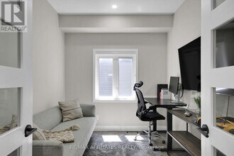 357 Shoveler Grv in Ottawa, ON - Building Photo - Building Photo