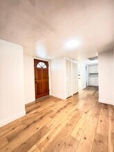 1856 Wegis Ave in Bakersfield, CA - Building Photo - Building Photo