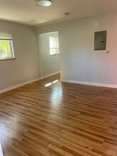 521 N Corona St, Unit 521 N Corona St Apt. A in Denver, CO - Building Photo - Building Photo