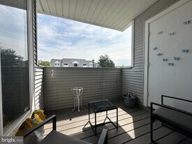 2145 Wainwright Ct in Frederick, MD - Building Photo