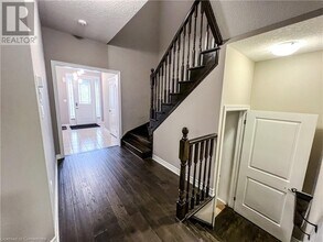 88 Rockledge Dr in Hamilton, ON - Building Photo - Building Photo