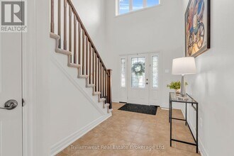 41 Samuel Dr in Guelph, ON - Building Photo - Building Photo