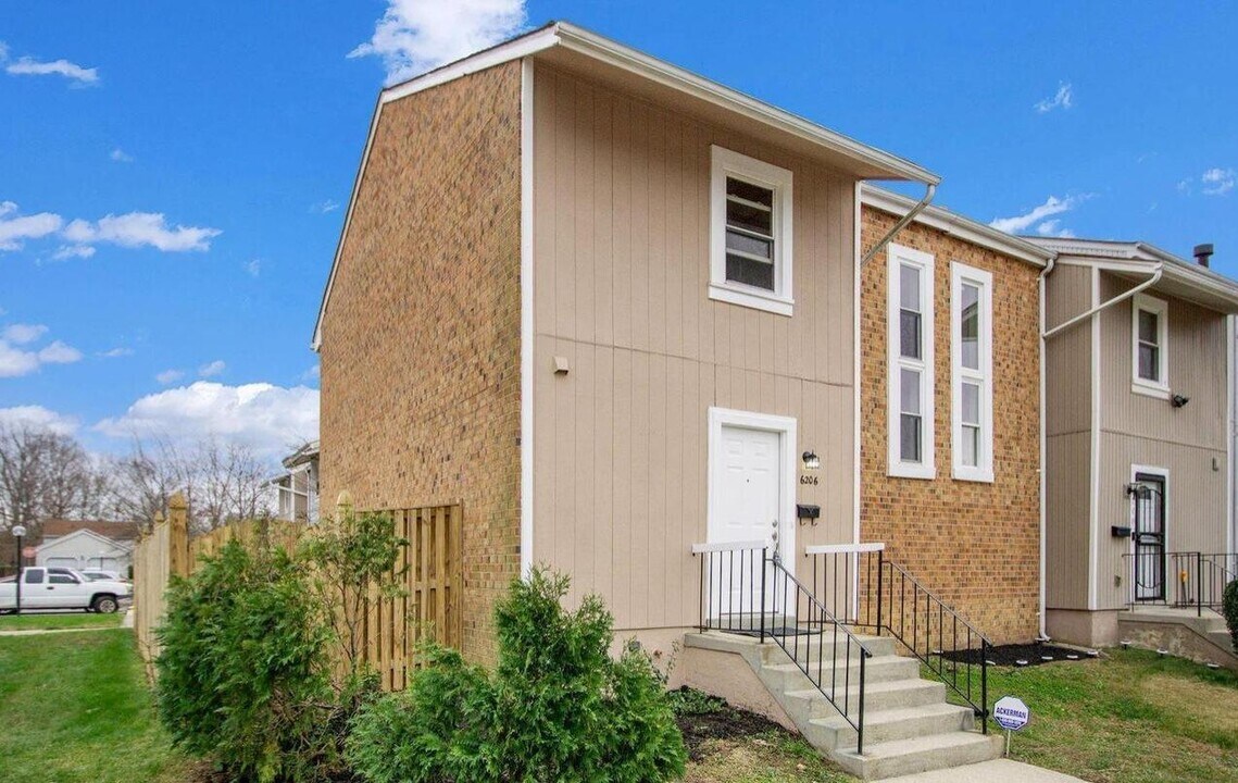 6206 Dimrill Ct in Fort Washington, MD - Building Photo