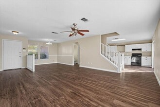 3621 Walleye Way in Round Rock, TX - Foto de edificio - Building Photo