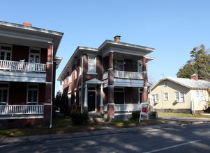 2511 Price St in Savannah, GA - Foto de edificio - Building Photo